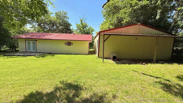 20596 E Whipperwill Road, Tahlequah, OK 74464