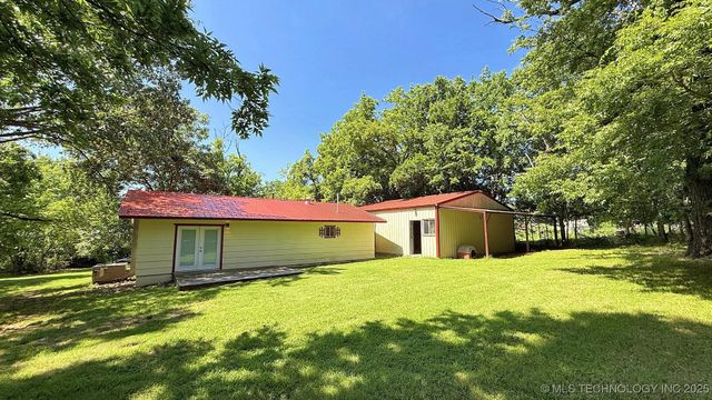 20596 E Whipperwill Road, Tahlequah, OK 74464