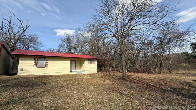 20596 E Whipperwill Road, Tahlequah, OK 74464