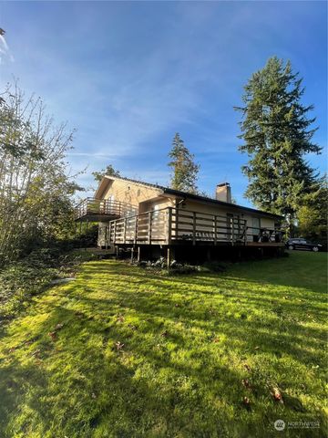 74 Strozyk Road, Raymond, WA 98577