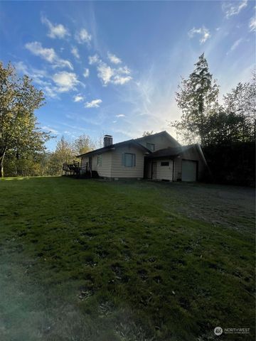 74 Strozyk Road, Raymond, WA 98577