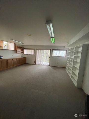 74 Strozyk Road, Raymond, WA 98577