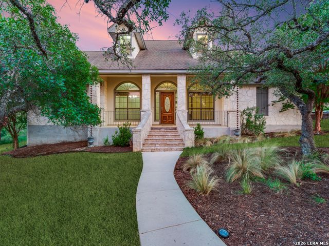 88 SISTER CRK, Comfort, TX 78013
