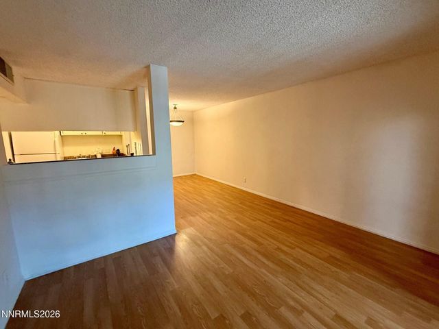 2955 Lakeside Drive UNIT 120, Reno, NV 89509