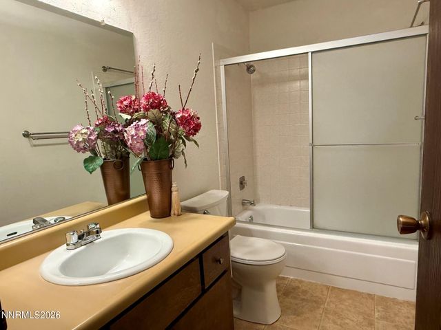 2955 Lakeside Drive UNIT 120, Reno, NV 89509