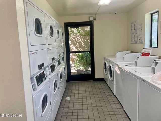 2955 Lakeside Drive UNIT 120, Reno, NV 89509