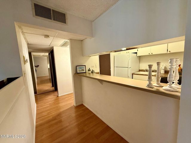 2955 Lakeside Drive UNIT 120, Reno, NV 89509