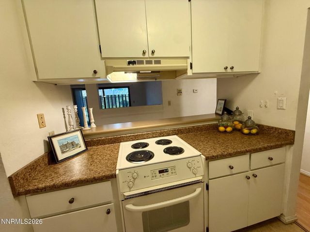 2955 Lakeside Drive UNIT 120, Reno, NV 89509