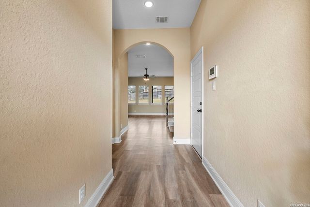 22022 Akin Bayou, San Antonio, TX 78261