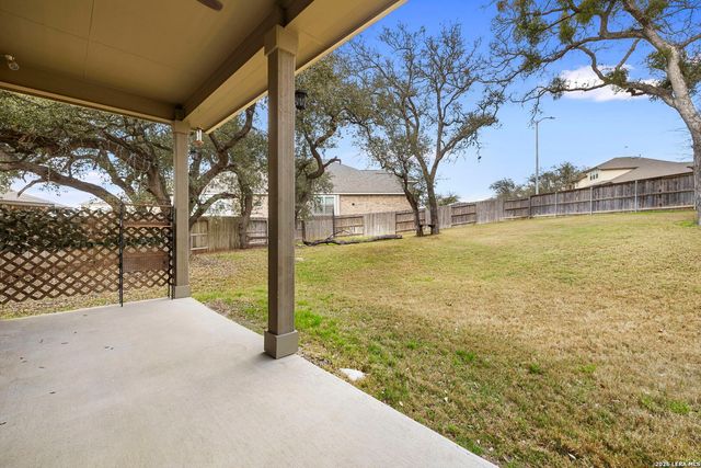 22022 Akin Bayou, San Antonio, TX 78261