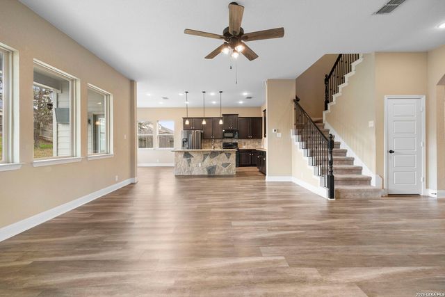 22022 Akin Bayou, San Antonio, TX 78261