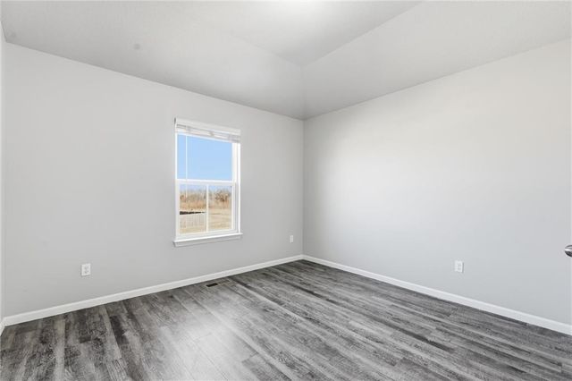 21291 W 219th Street, Spring Hill, KS 66083