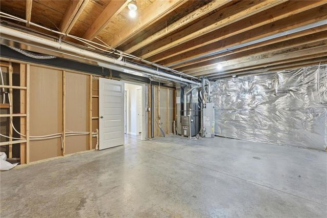 21291 W 219th Street, Spring Hill, KS 66083