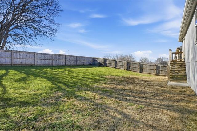 21291 W 219th Street, Spring Hill, KS 66083