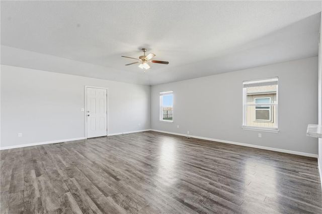 21291 W 219th Street, Spring Hill, KS 66083