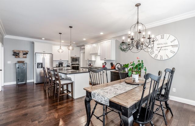 2918 Lenox Drive, Evansville, IN 47725