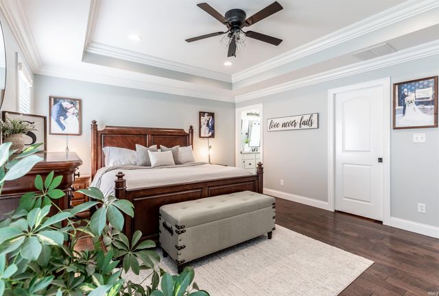 2918 Lenox Drive, Evansville, IN 47725