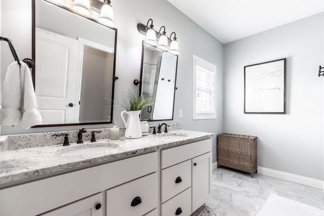2918 Lenox Drive, Evansville, IN 47725