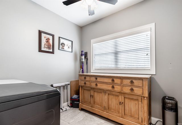 2918 Lenox Drive, Evansville, IN 47725