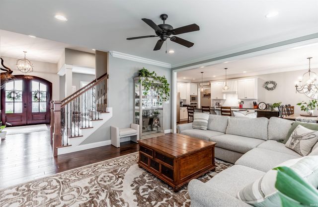 2918 Lenox Drive, Evansville, IN 47725