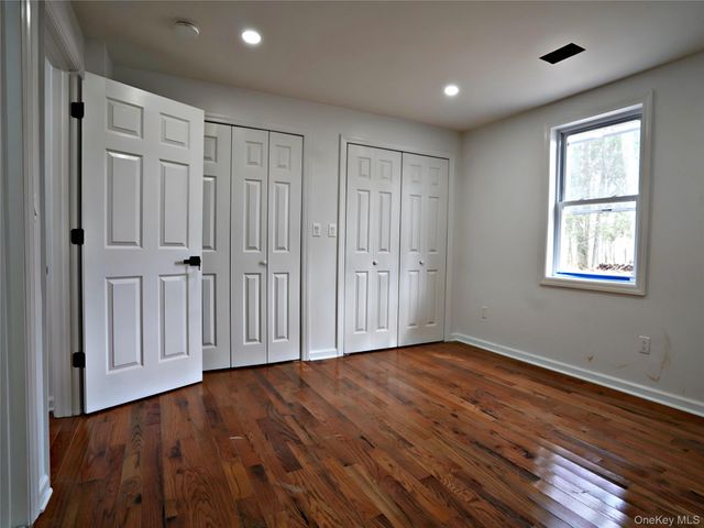 13 Brook Trail W, Wurtsboro, NY 12790
