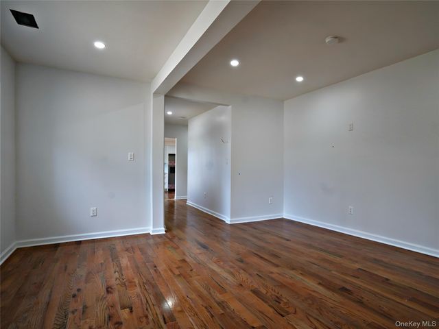 13 Brook Trail W, Wurtsboro, NY 12790