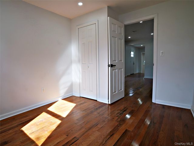 13 Brook Trail W, Wurtsboro, NY 12790