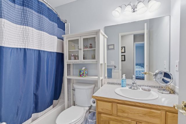 5024 E Birkenhead Ln, Colbert, WA 99005