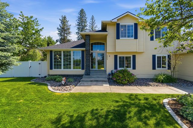 5024 E Birkenhead Ln, Colbert, WA 99005