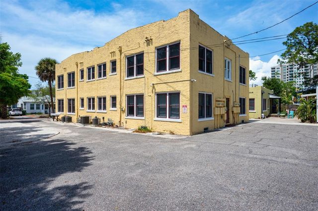 325 OHIO PLACE 2, Sarasota, FL 34236