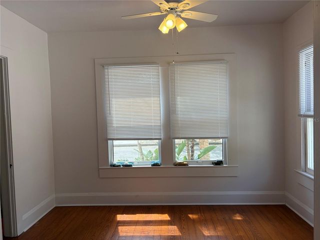 325 OHIO PLACE 2, Sarasota, FL 34236