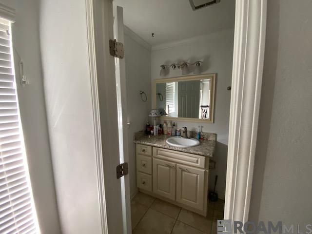 18025 Judith Dr, Zachary, LA 70791