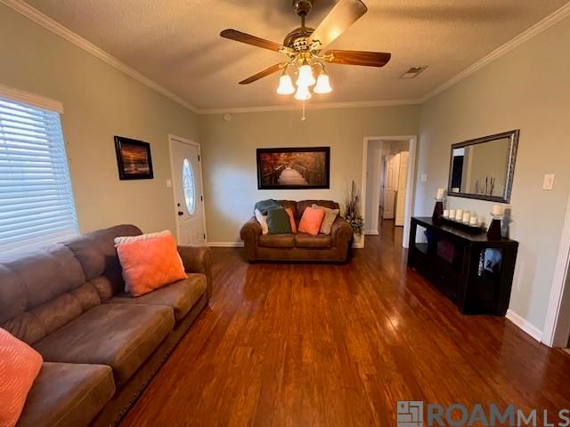 18025 Judith Dr, Zachary, LA 70791