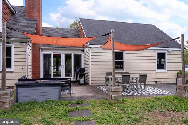 1181 BEAR TAVERN RD, Titusville, NJ 08560