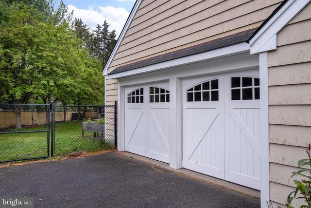 1181 BEAR TAVERN RD, Titusville, NJ 08560