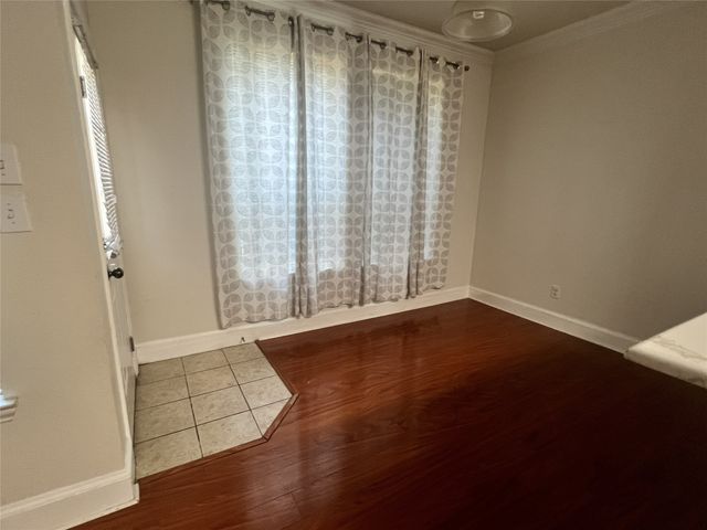 937 Spring Valley Plaza, Richardson, TX 75080