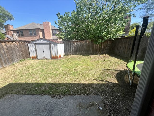 937 Spring Valley Plaza, Richardson, TX 75080