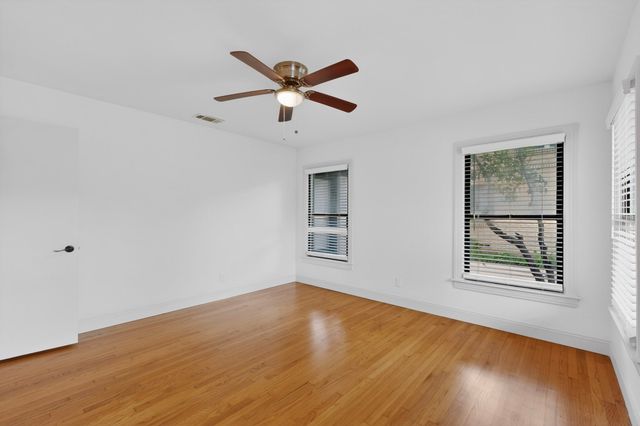 6025 Fairway Avenue, Dallas, TX 75227