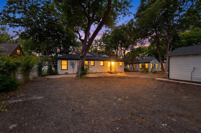 6025 Fairway Avenue, Dallas, TX 75227