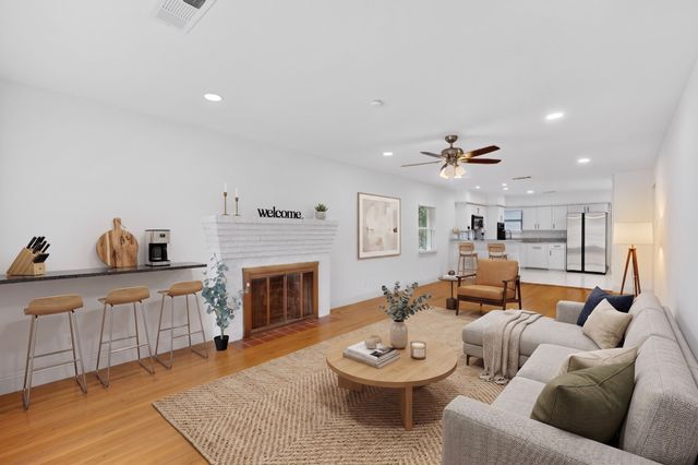 6025 Fairway Avenue, Dallas, TX 75227