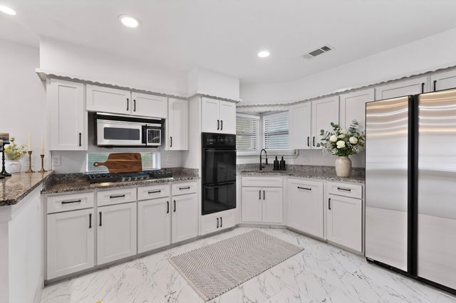 6025 Fairway Avenue, Dallas, TX 75227