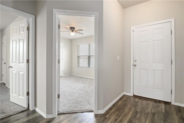 1721 Hermitage Drive, Centerton, AR 72719