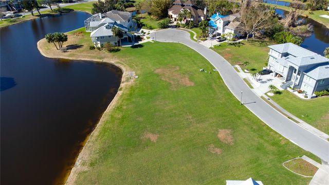85 SANDPIPER POINTE, Tarpon Springs, FL 34689