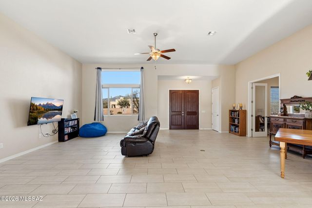 9094 S Lanai Lane, Vail, AZ 85641