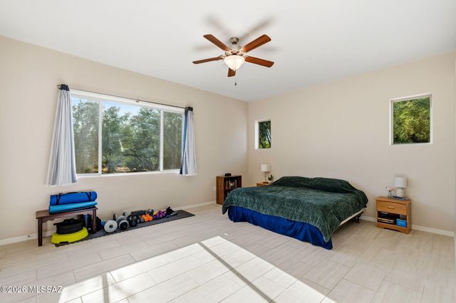 9094 S Lanai Lane, Vail, AZ 85641