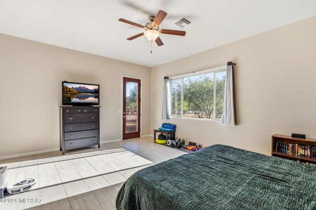 9094 S Lanai Lane, Vail, AZ 85641