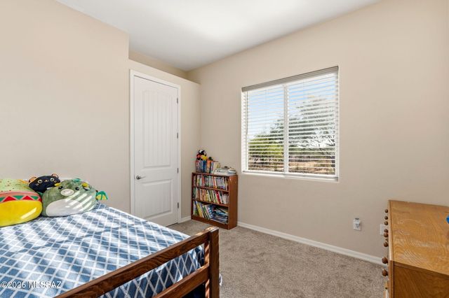 9094 S Lanai Lane, Vail, AZ 85641