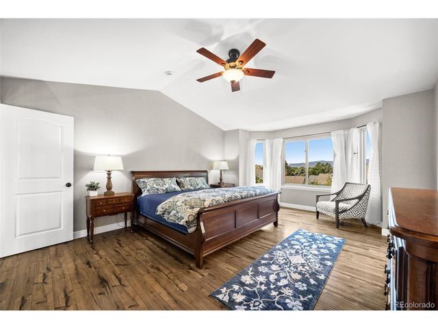 9755 Spring Hill St, Highlands Ranch, CO 80129