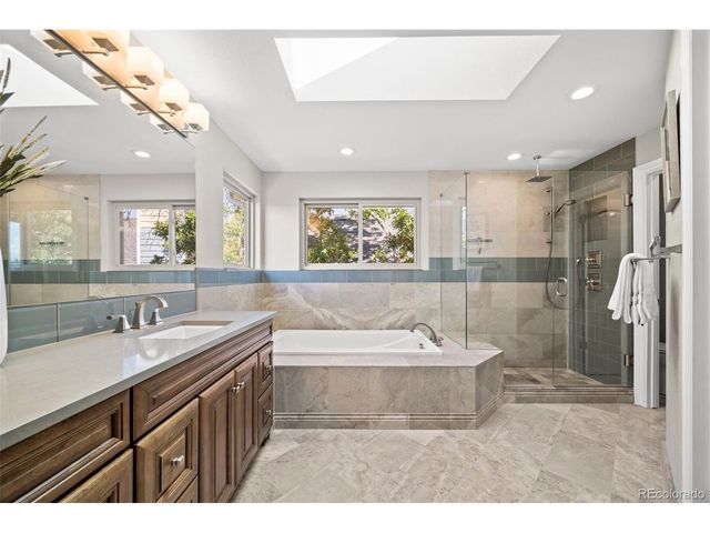 9755 Spring Hill St, Highlands Ranch, CO 80129