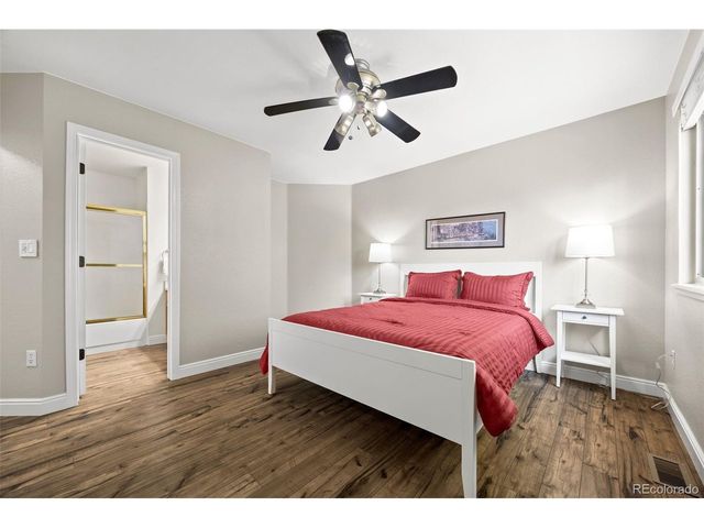 9755 Spring Hill St, Highlands Ranch, CO 80129